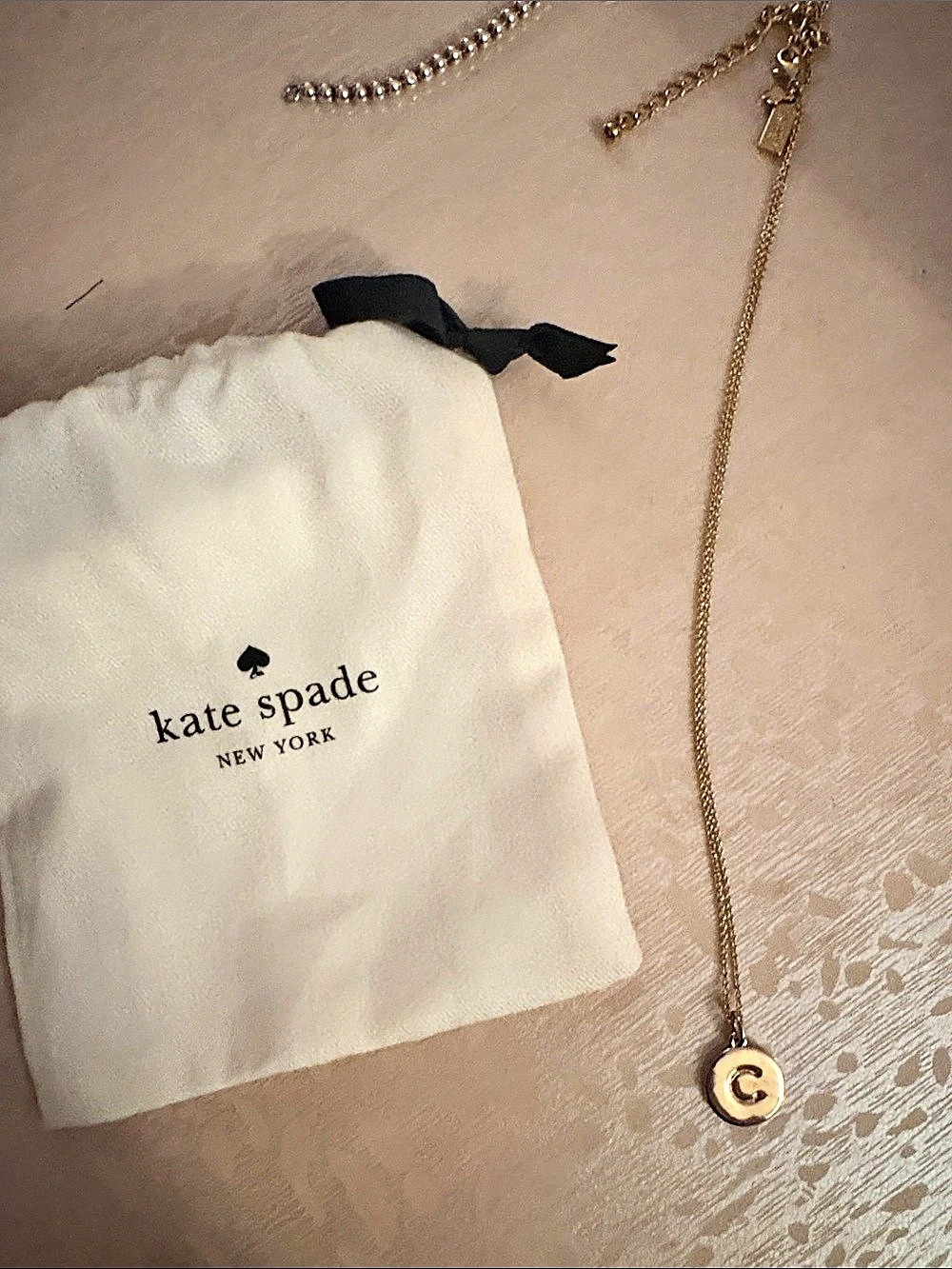 Kate Spade One in a Million Gold-Tone Pendant Necklace Like New